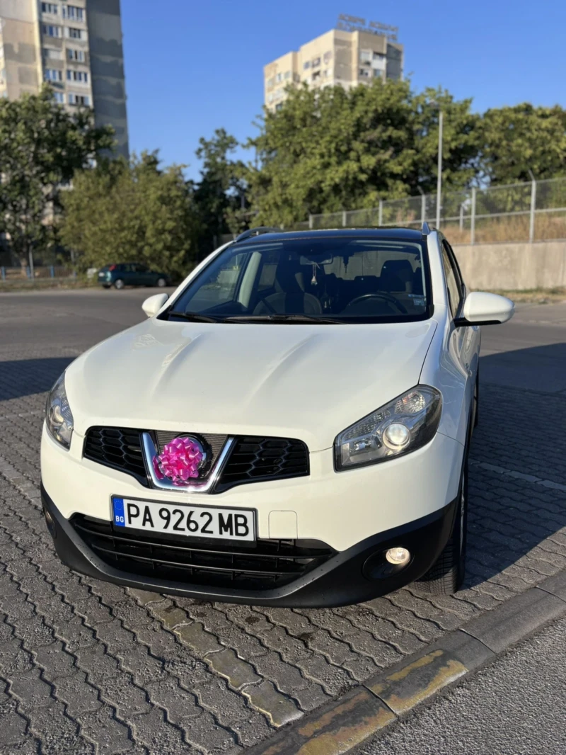 Nissan Qashqai 2.0dci, снимка 6 - Автомобили и джипове - 52512295