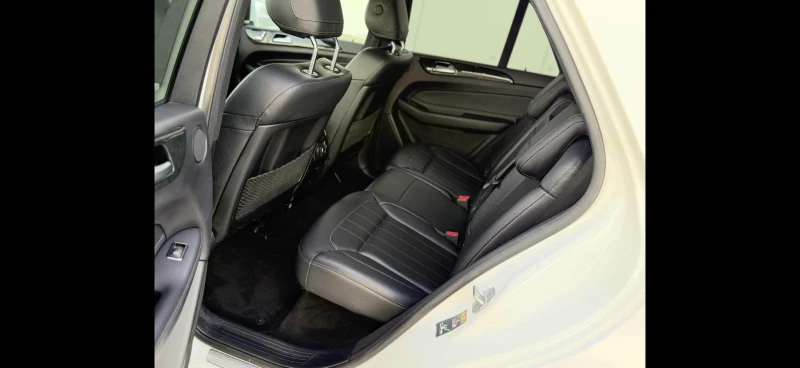Mercedes-Benz GLE 350 * * CARFAX * * АВТО КРЕДИТ * * , снимка 9 - Автомобили и джипове - 53487395