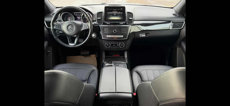 Mercedes-Benz GLE 350 * * CARFAX * * АВТО КРЕДИТ * * , снимка 7 - Автомобили и джипове - 53487395