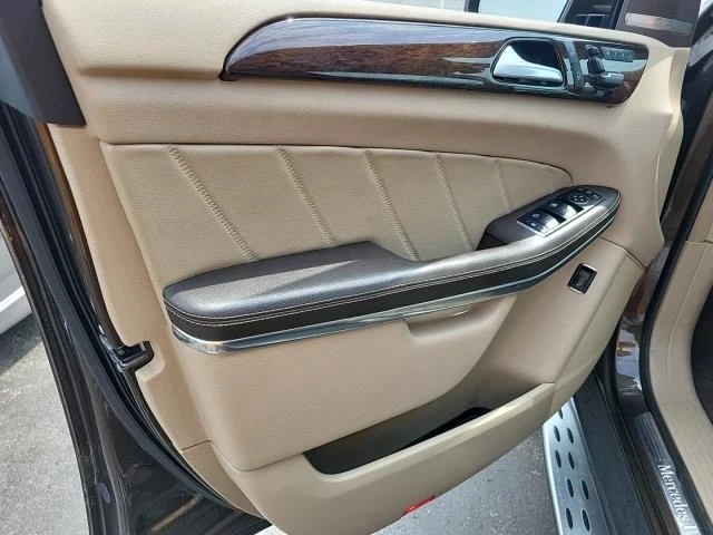 Mercedes-Benz GL 450 2014* Harman* Камера* Подгреви* Distronic* keyless, снимка 10 - Автомобили и джипове - 47017713