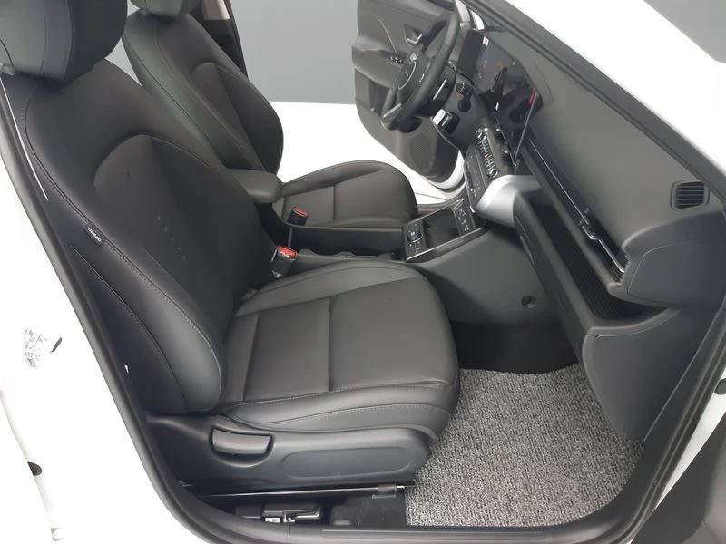 Hyundai Kona 1.6 147 hp Automatic, снимка 12 - Автомобили и джипове - 55769462