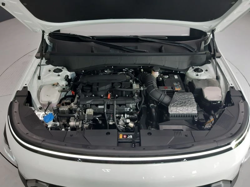 Hyundai Kona 1.6 147 hp Automatic, снимка 6 - Автомобили и джипове - 55769462
