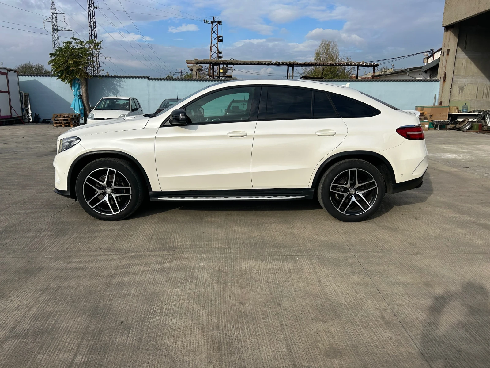 Mercedes-Benz GLE 350  - изображение 2