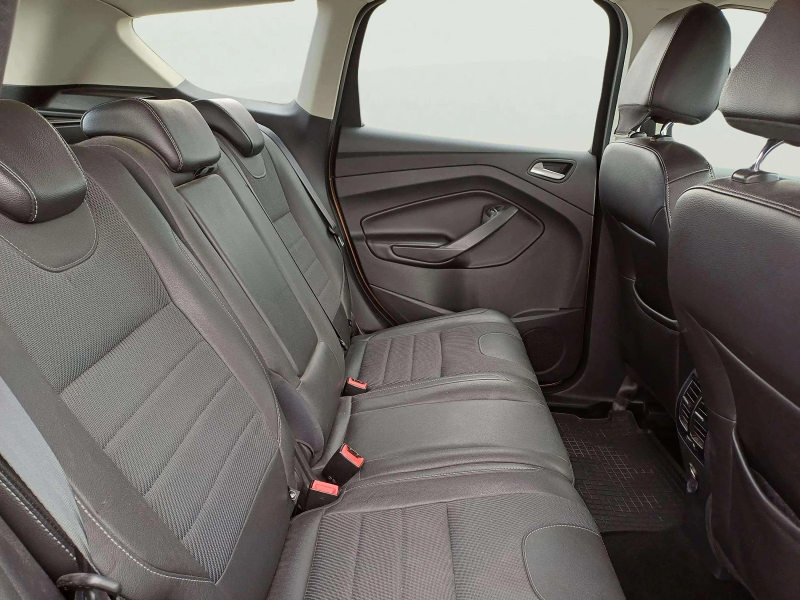 Ford Kuga 2.0 TDCi | Mobile.bg — изображение 9