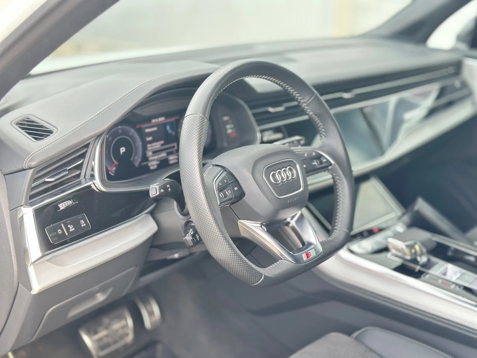 Audi Q7 50 TDI S-Line x3 / soft close/ rear axel/ Bose | Mobile.bg   6