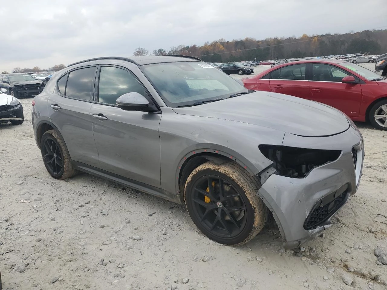 Alfa Romeo Stelvio TI Sport AWD 280кс * Възможност за Лизинг*  - изображение 4