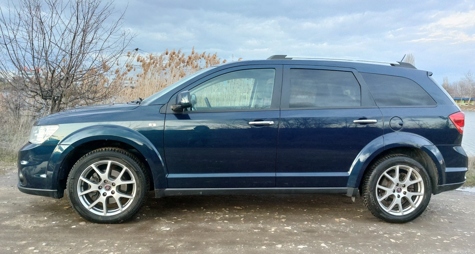 Fiat Freemont Lounge 2.0Mjt 170k.c 4x4 Navi Kамера 7 места - изображение 4