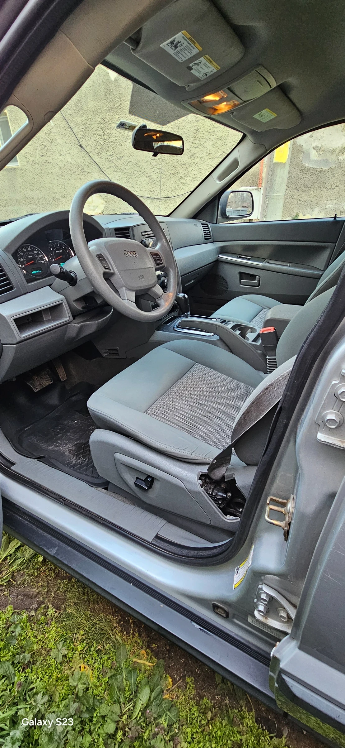 Jeep Grand cherokee Laredo, TRAIL RATED, снимка 13 - Автомобили и джипове - 54047066