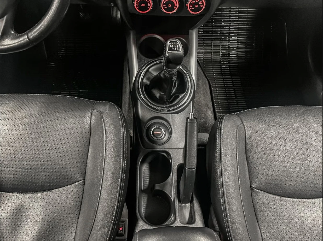 Mitsubishi ASX 1.8 DI-D 4WD, снимка 16 - Автомобили и джипове - 54983390
