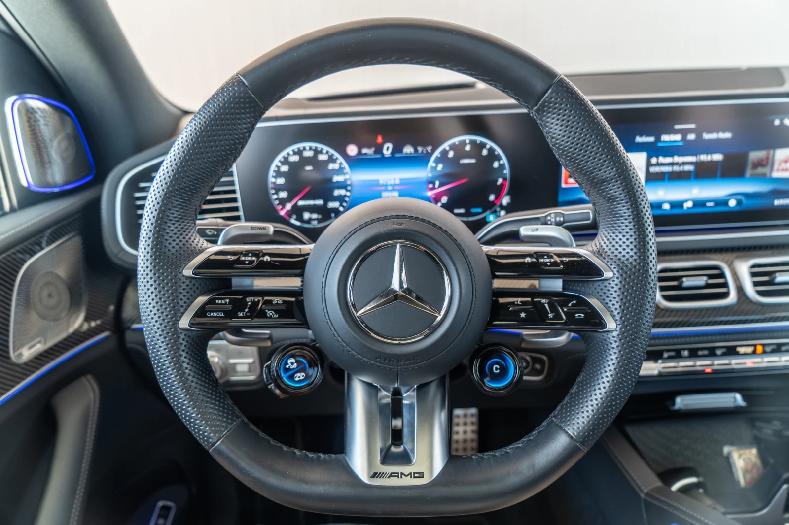 Mercedes-Benz GLS 63 AMG 2024 = 6.3 AMG = FULL MAX = ГАРАНЦИЯ = ЛИЗИНГ, снимка 8 - Автомобили и джипове - 55003275