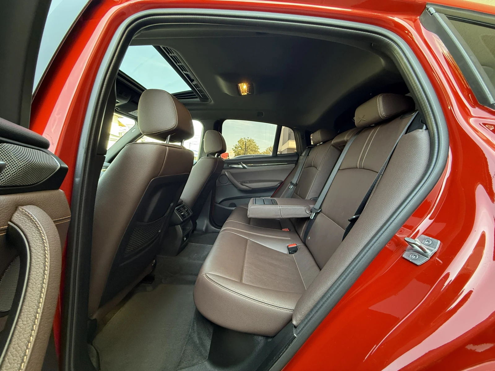 BMW X4 //M-PAKET//2.0D-4X4-AVTOMAT-ШВЕЙЦАРИЯ-FULL, снимка 15 - Автомобили и джипове - 55300443