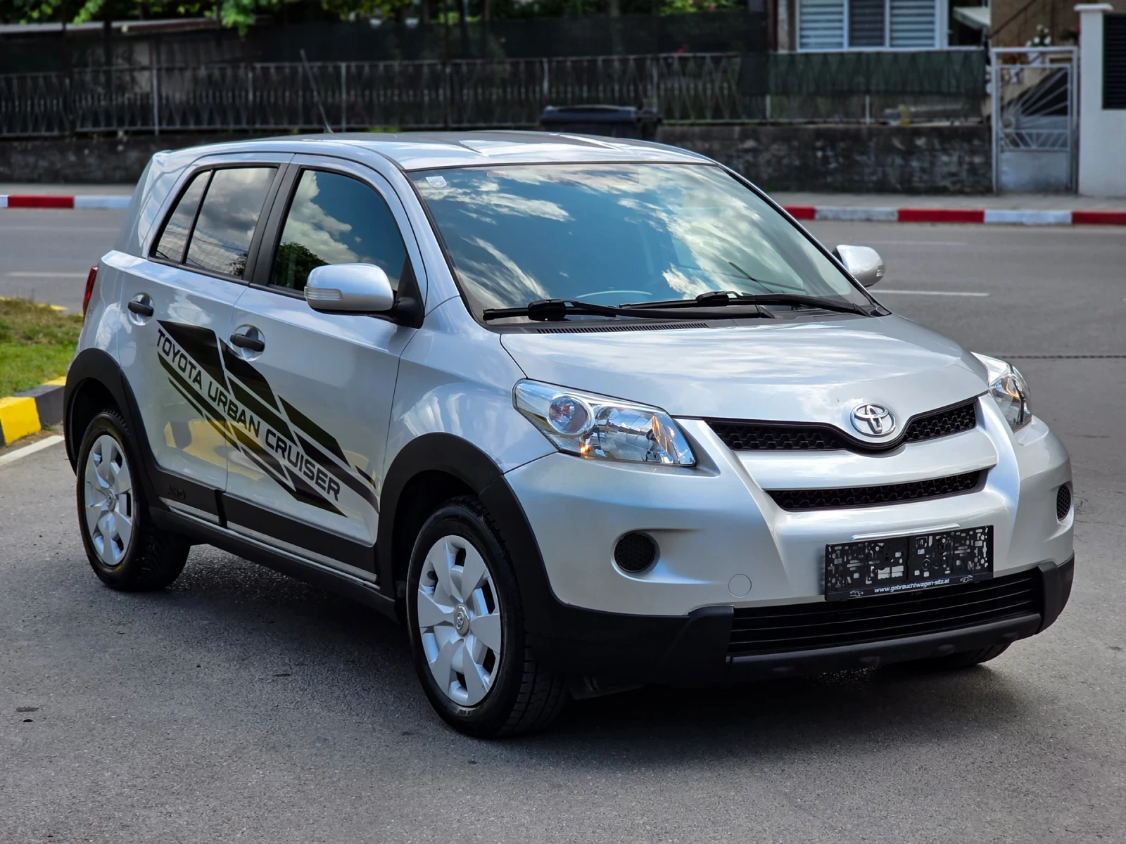 Toyota Urban Cruiser 1.4 D-4D 90hp 4x4, снимка 7 - Автомобили и джипове - 55366515