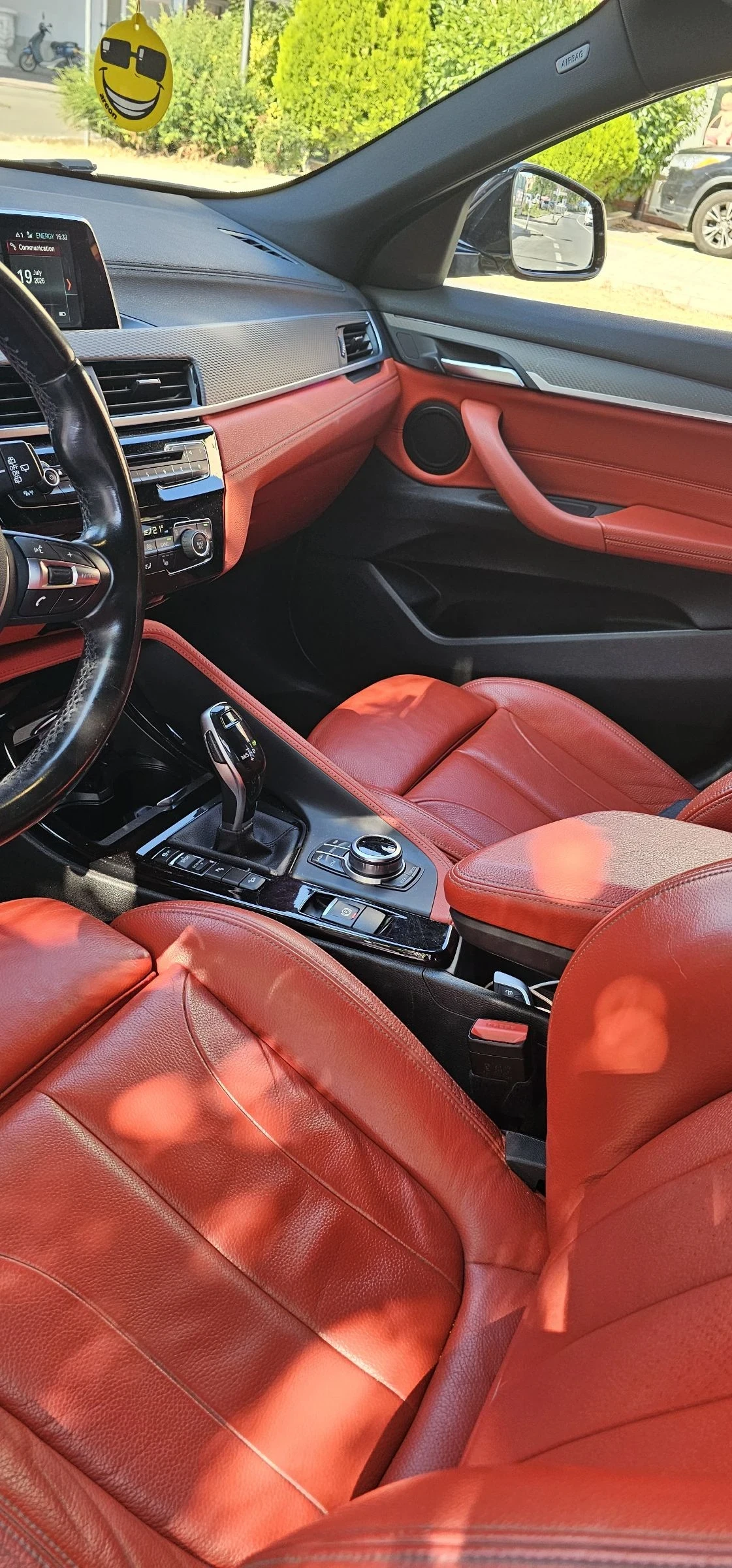BMW X2, снимка 15 - Автомобили и джипове - 55396295