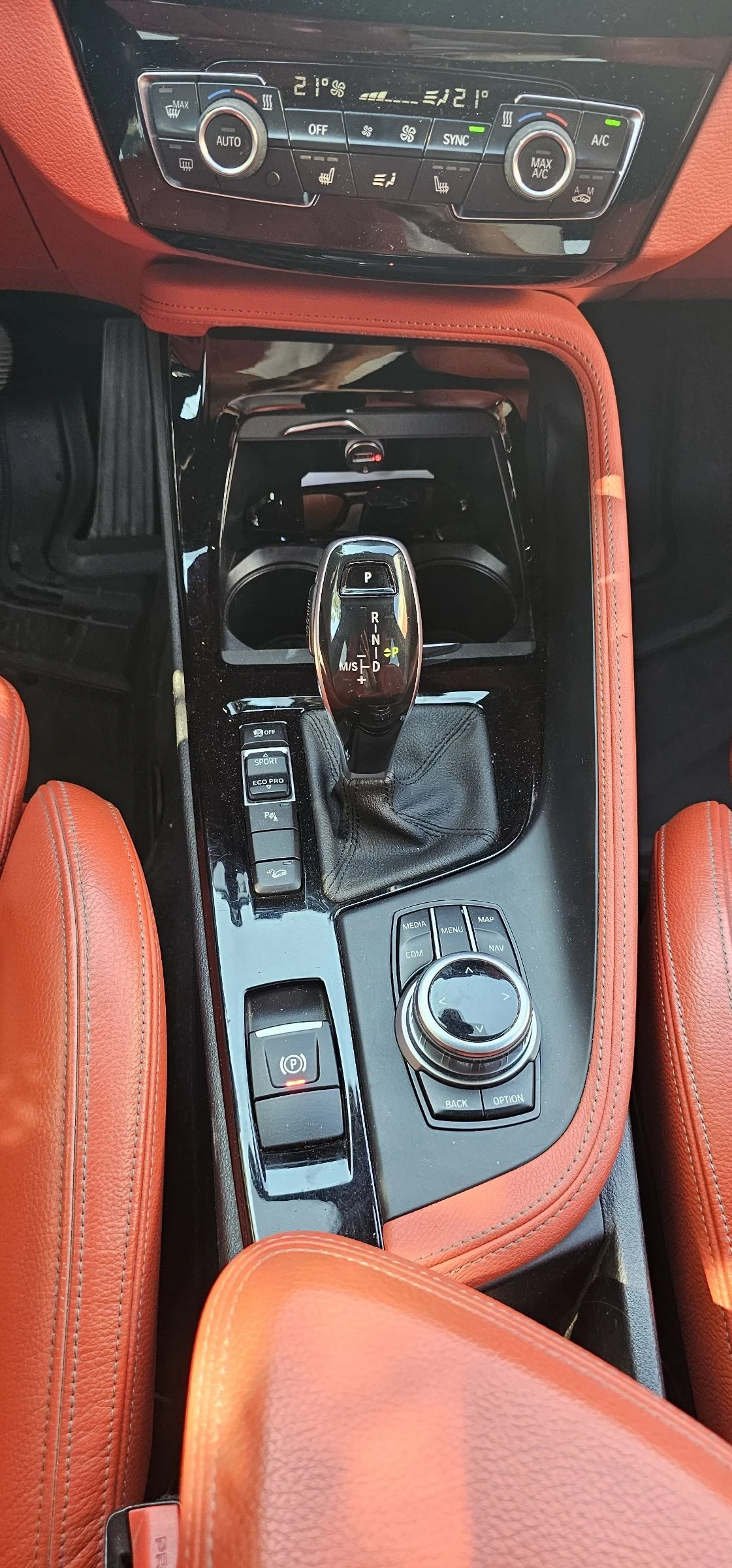 BMW X2, снимка 13 - Автомобили и джипове - 55396295