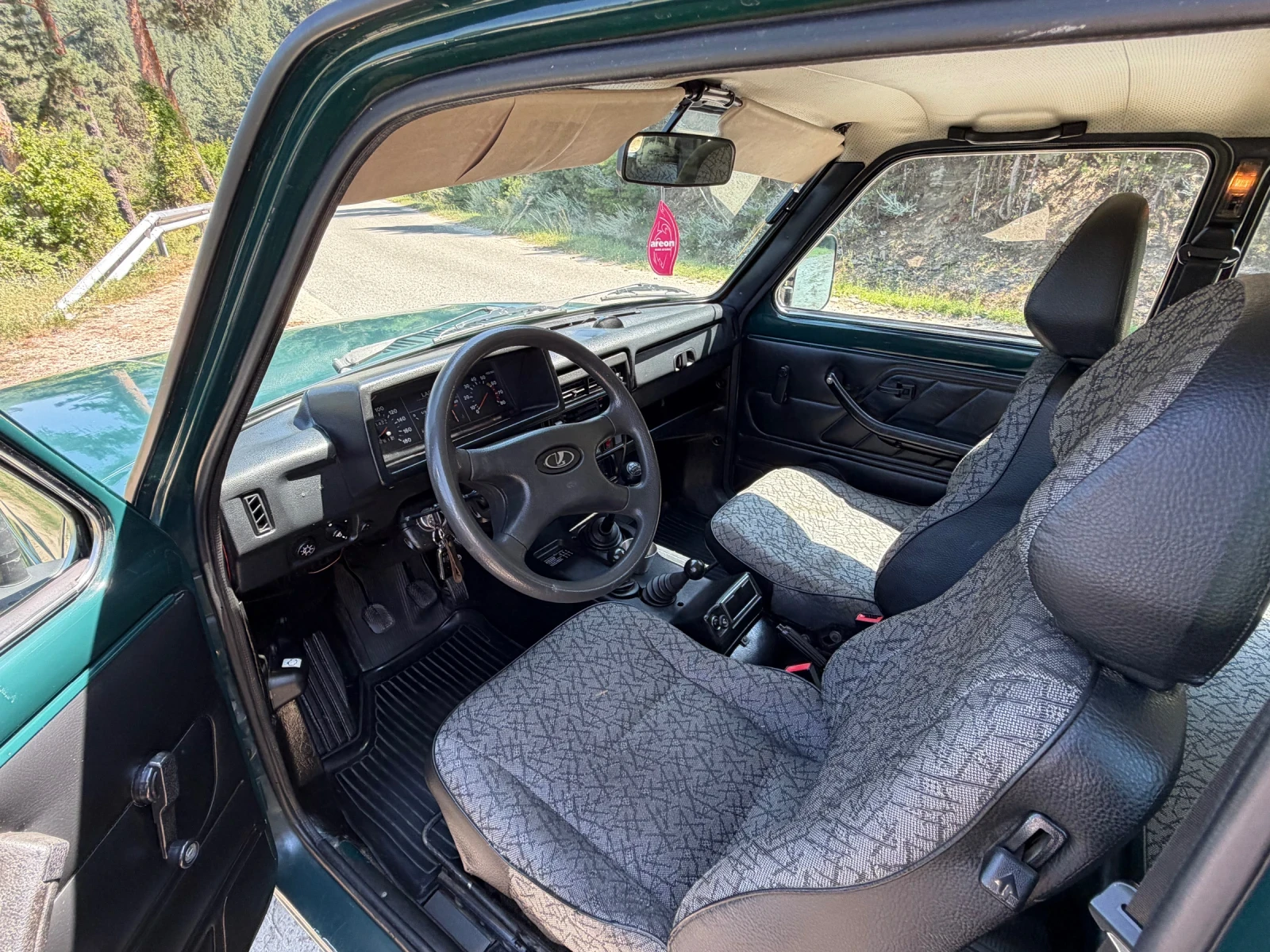 Lada Niva 1.7i, снимка 6 - Автомобили и джипове - 55752479