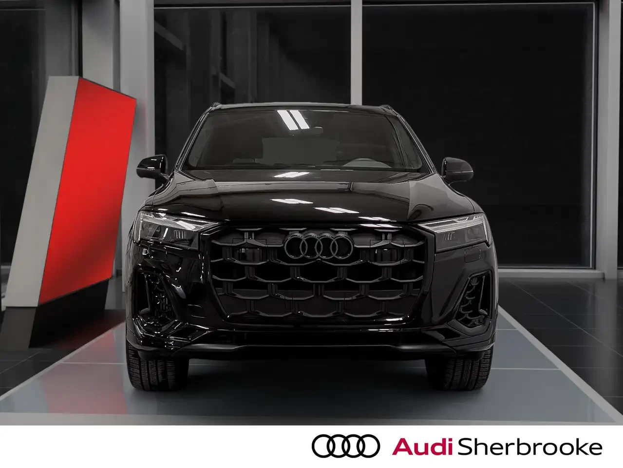 Audi Q7, снимка 2 - Автомобили и джипове - 56181200