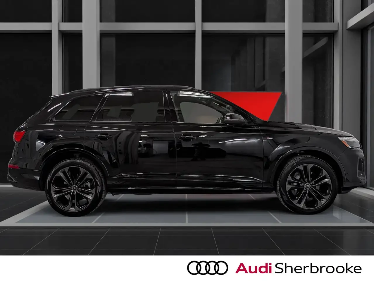 Audi Q7, снимка 7 - Автомобили и джипове - 56181200