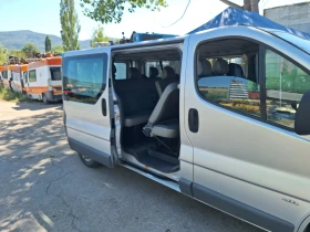 Opel Vivaro Пътнически 8 + 1, снимка 5