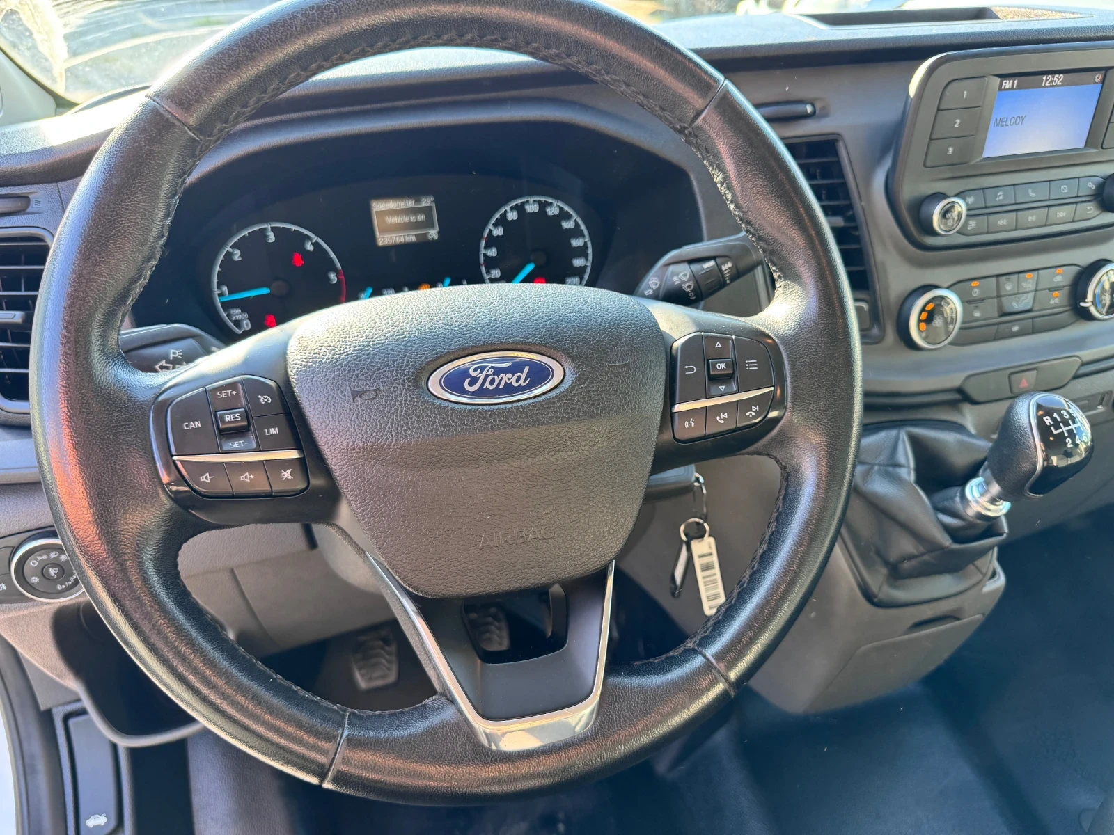 Ford Transit Custom Дълга база - изображение 8