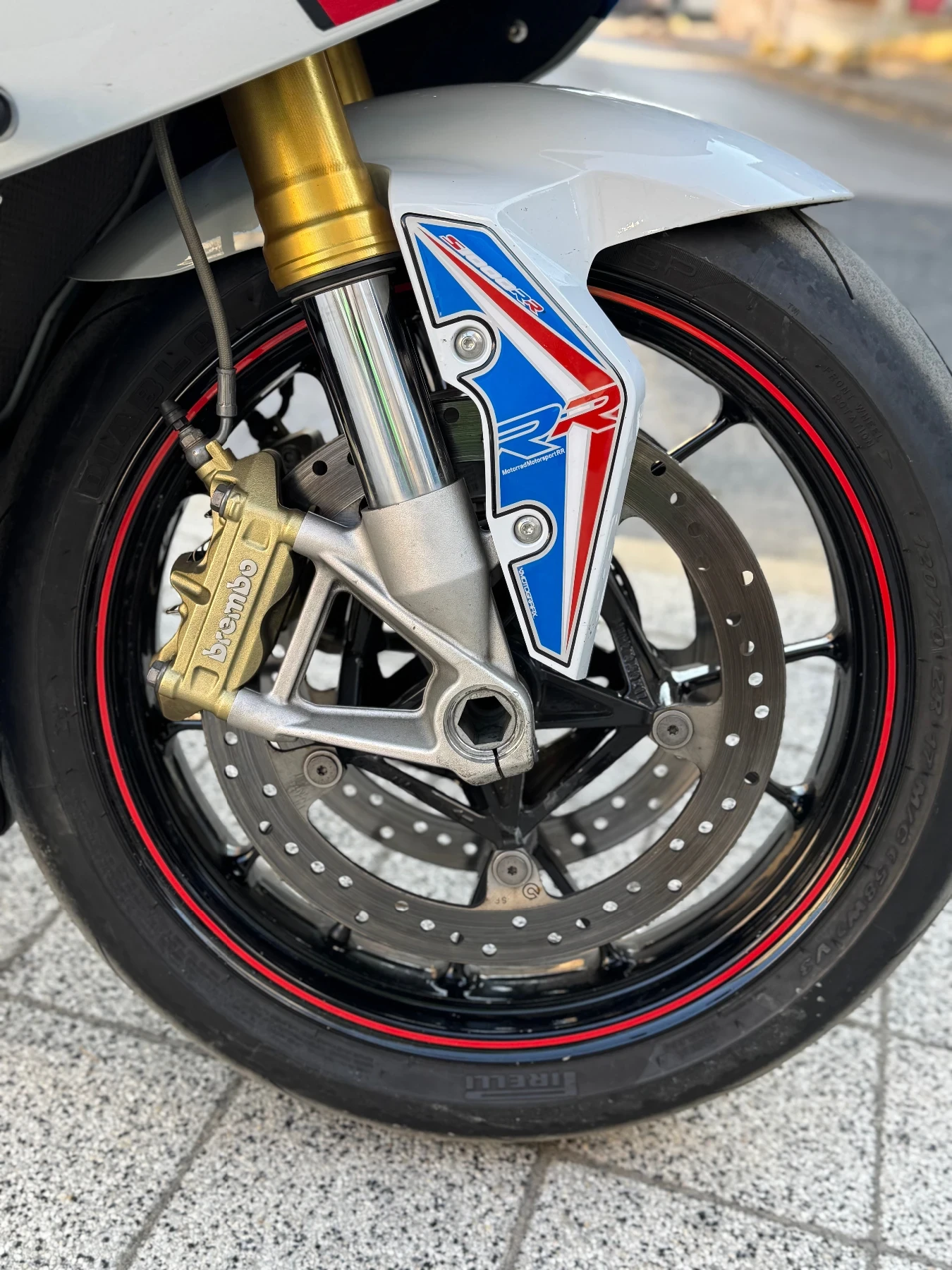 BMW S 1000RR - изображение 6
