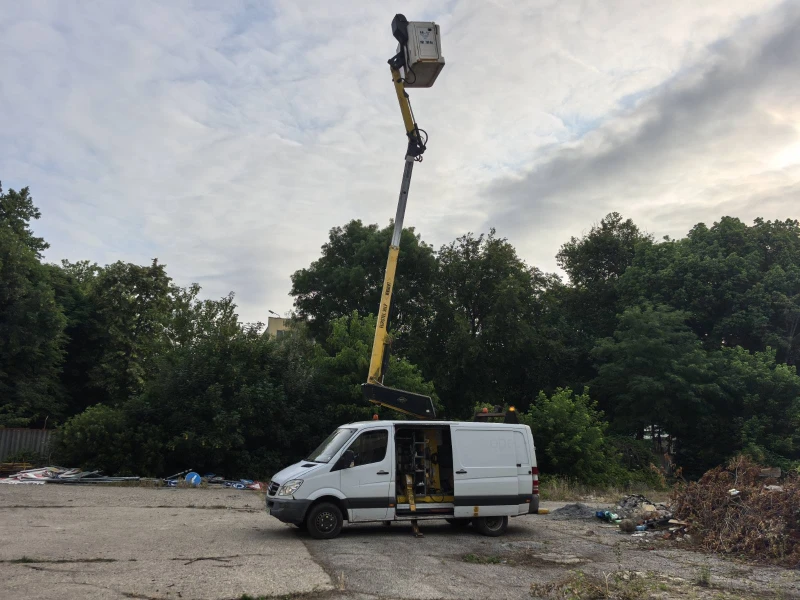 Автовишка Mercedes-Benz 513, снимка 2 - Индустриална техника - 53003104