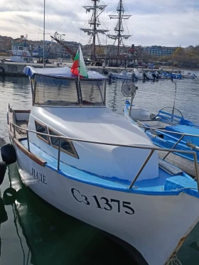 Моторна яхта Собствено производство, снимка 5 - Воден транспорт - 53063726