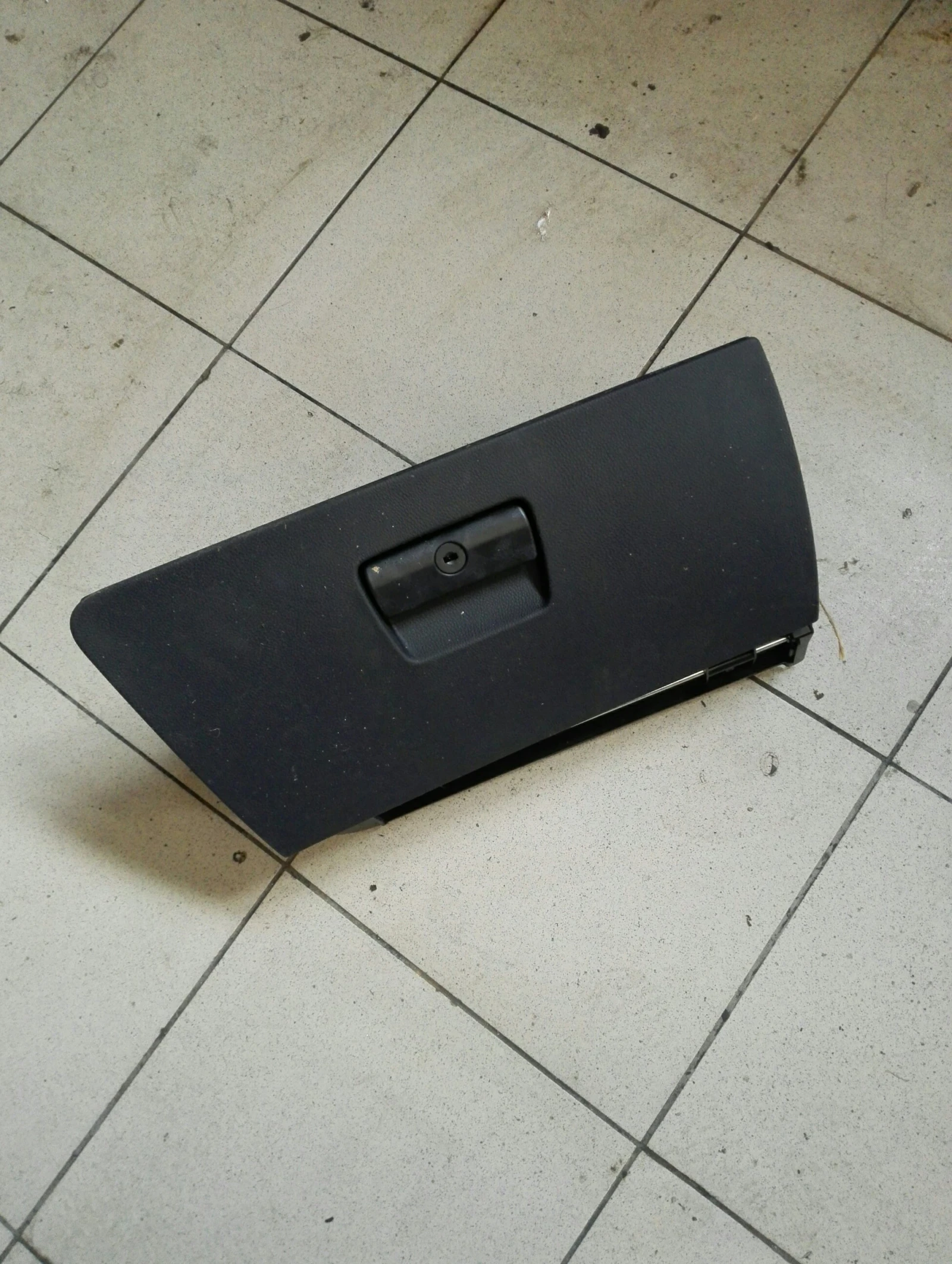 ����� ��� �90 | Mobile.bg � ����������� 1