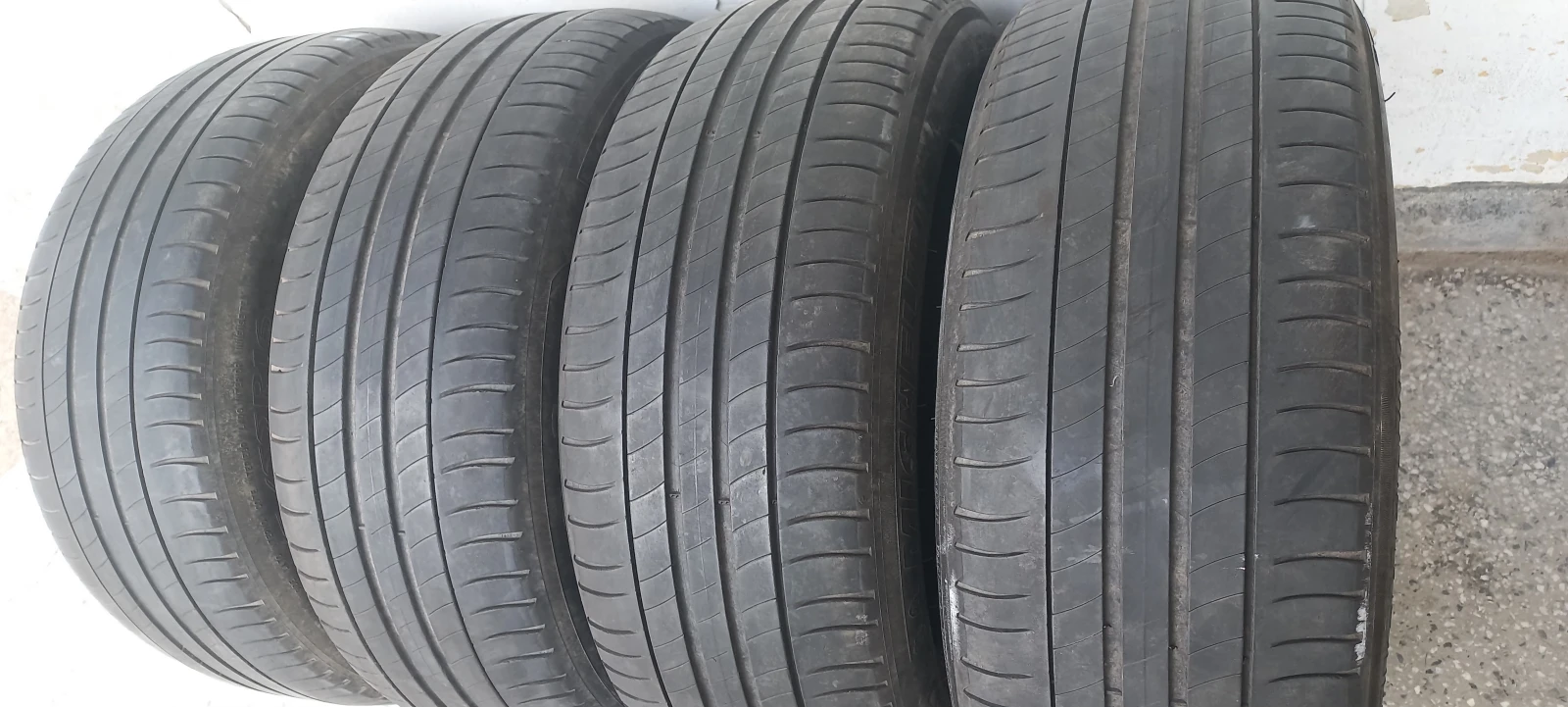 ���� 215/55R16 | Mobile.bg � ����������� 2
