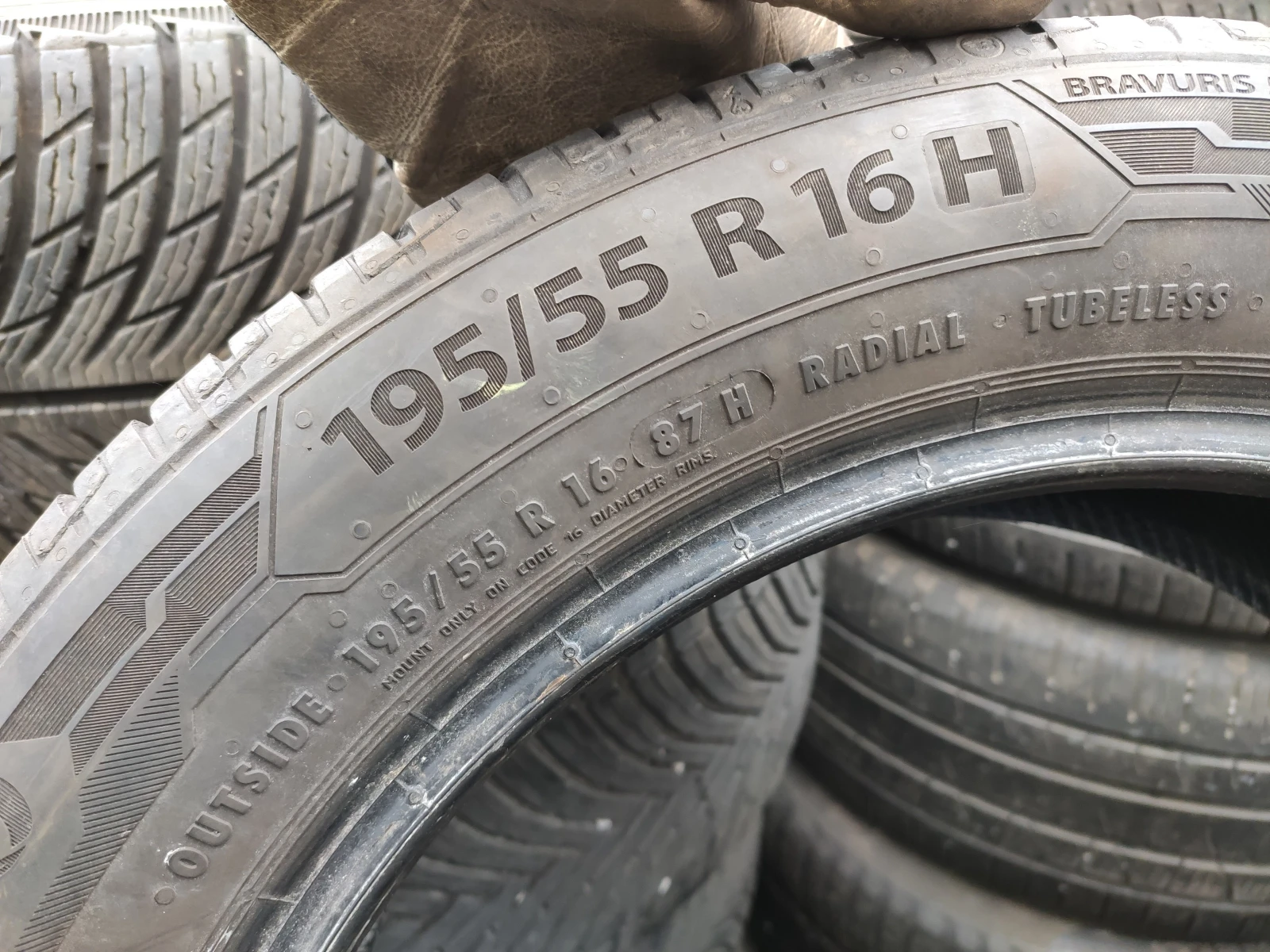 Гуми Летни 195/55R16, снимка 8 - Гуми и джанти - 54019603