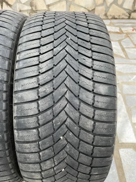 Гуми Всесезонни 225/45R17, снимка 8 - Гуми и джанти - 48001234