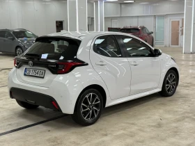 Toyota Yaris 1.5 Hybrid/ГАРАНЦИЯ/ОБСЛУЖЕН/Лизинг/ , снимка 3