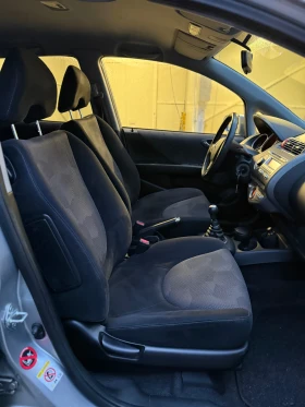 Honda Jazz 1.4i SPORT ШВЕЙЦАРИЯ 100% РЕАЛЕН ВИДЕО ЛИЗИНГ, снимка 9