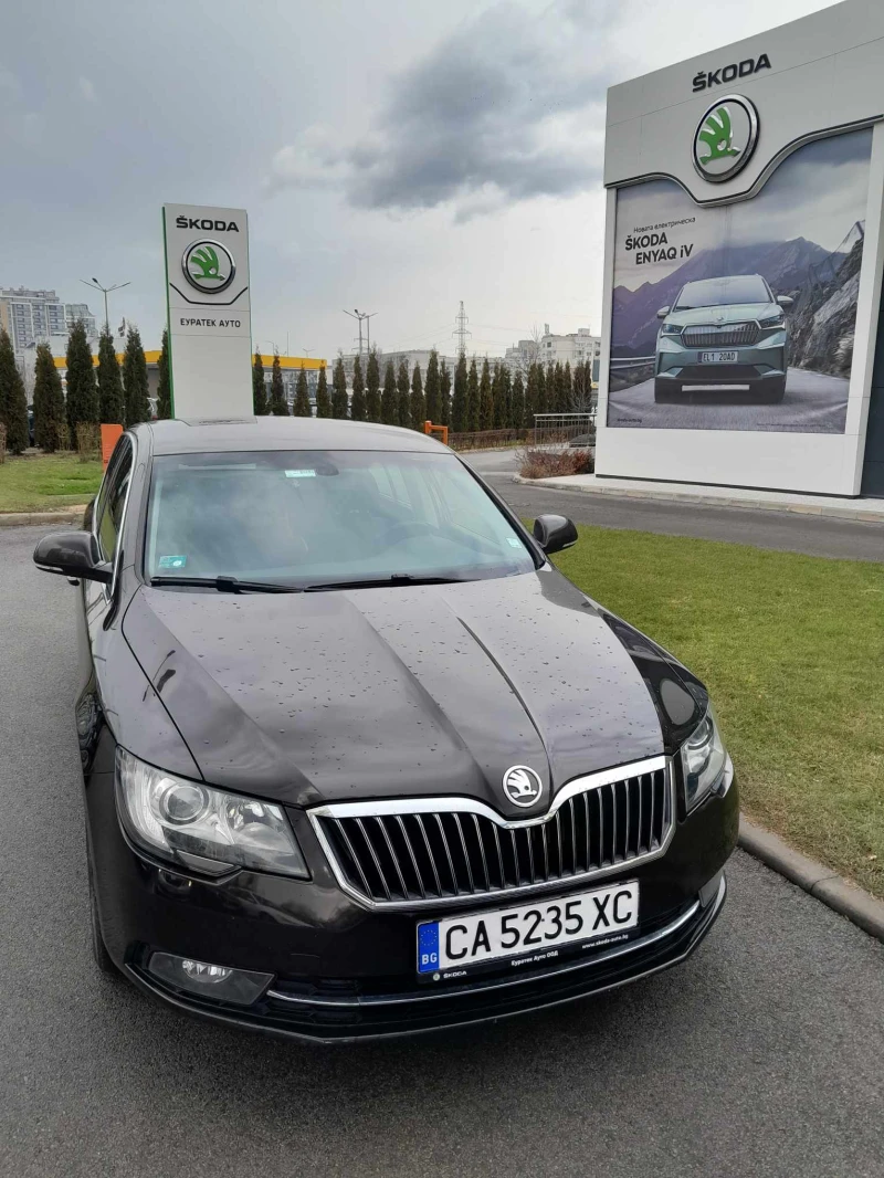 Skoda Superb 2.0TDI 4x4, снимка 1 - Автомобили и джипове - 47659945