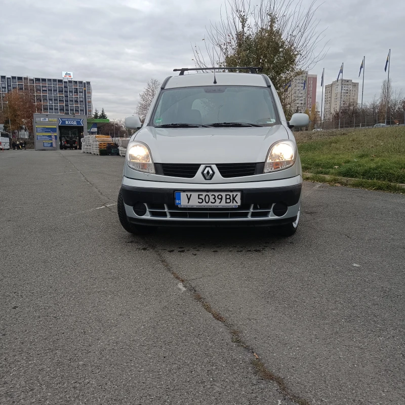 Renault Kangoo, снимка 1 - Автомобили и джипове - 48743032