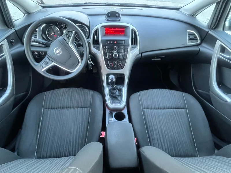 Opel Astra 1.7CDTI 110к.с, снимка 7 - Автомобили и джипове - 48789297