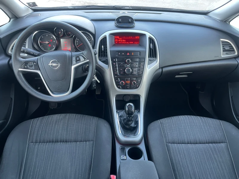 Opel Astra 1.7CDTI 110к.с, снимка 8 - Автомобили и джипове - 48789297