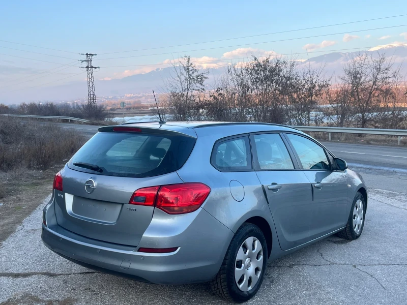 Opel Astra 1.7CDTI 110к.с, снимка 5 - Автомобили и джипове - 48789297