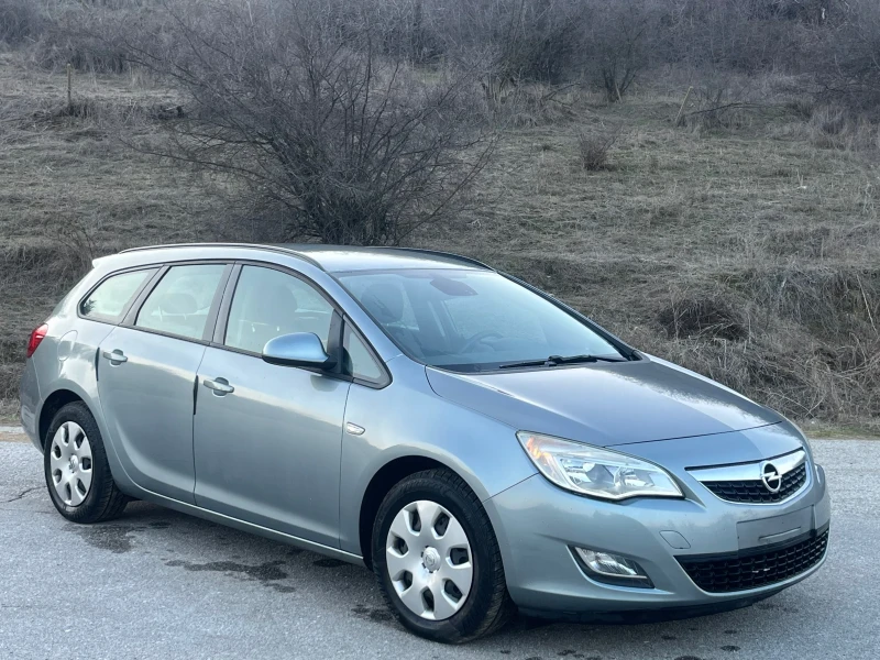 Opel Astra 1.7CDTI 110к.с, снимка 2 - Автомобили и джипове - 48789297