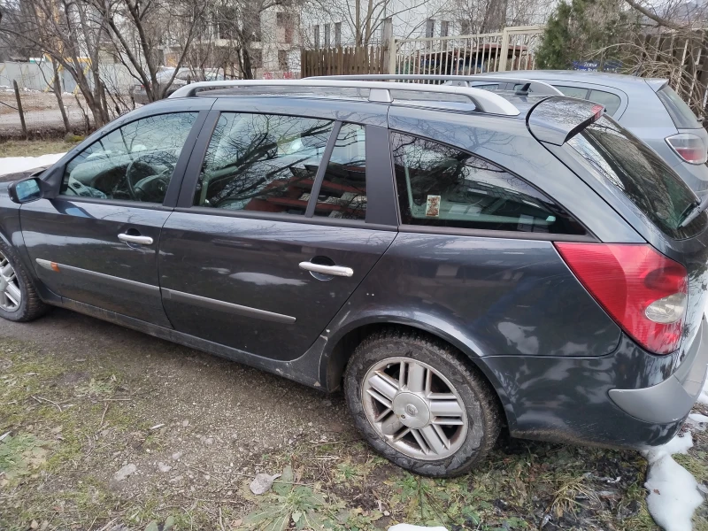 Renault Laguna 2.2DCI, снимка 3 - Автомобили и джипове - 48807278