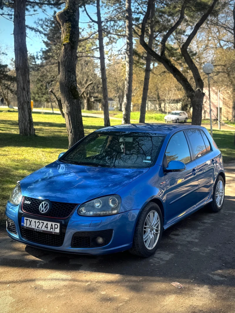 VW Golf, снимка 1 - Автомобили и джипове - 49378140