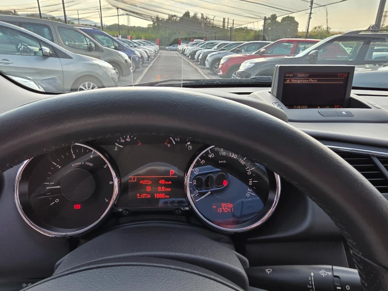 Peugeot 3008 1.6T-156к.с EURO 5a-АВТОМАТИК-ШВЕЙЦАРИЯ, снимка 9 - Автомобили и джипове - 51333308