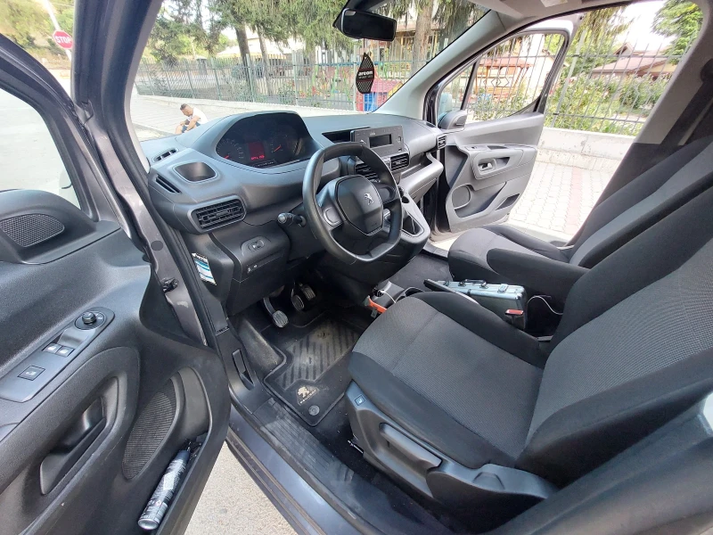 Peugeot Partner 1.6 HDI, снимка 9 - Автомобили и джипове - 52659839