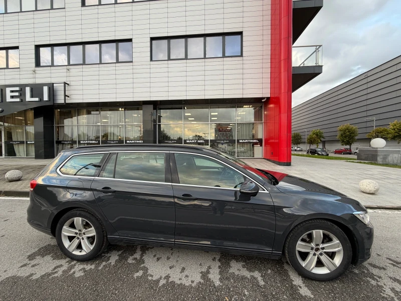 VW Passat 2.0TDI* DSG* Масаж, снимка 3 - Автомобили и джипове - 52001794