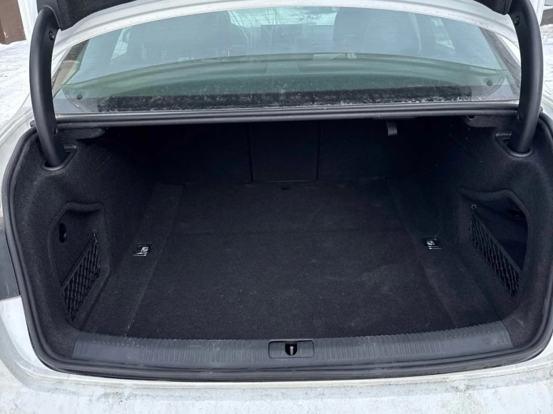 Audi A4 * Komfort * CARFAX * БЕЗ ПЪРВОНАЧАЛНА ВНОСКА, снимка 11 - Автомобили и джипове - 53157618