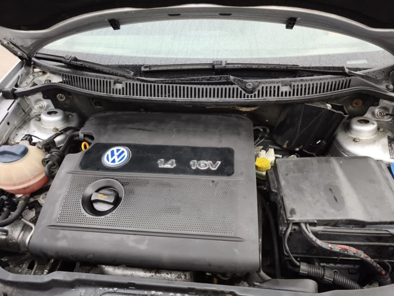 VW Polo 1.4I 16V(75)* АВТОМАТИК* НОВ ВНОС* , снимка 6 - Автомобили и джипове - 53328363