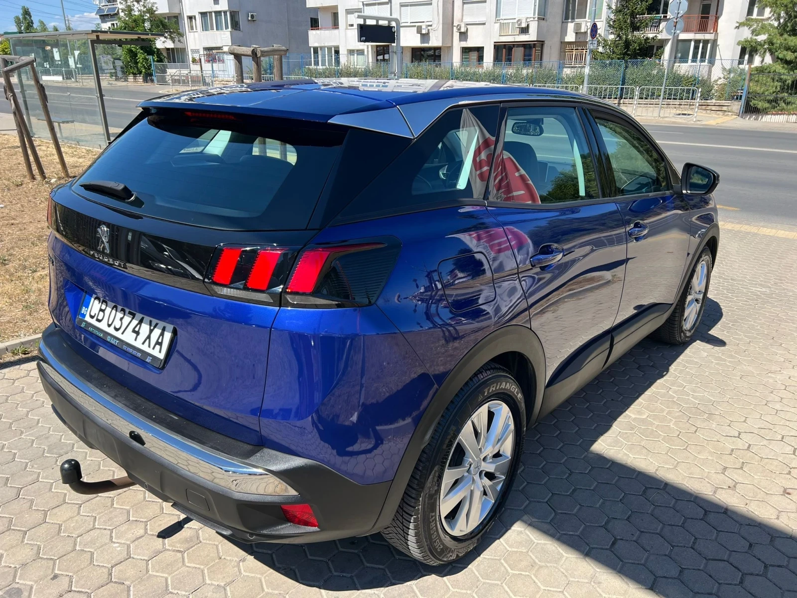 Peugeot 3008 1.2i/СЕРВИЗНА ИСТОРИЯ ! ! !  - изображение 4