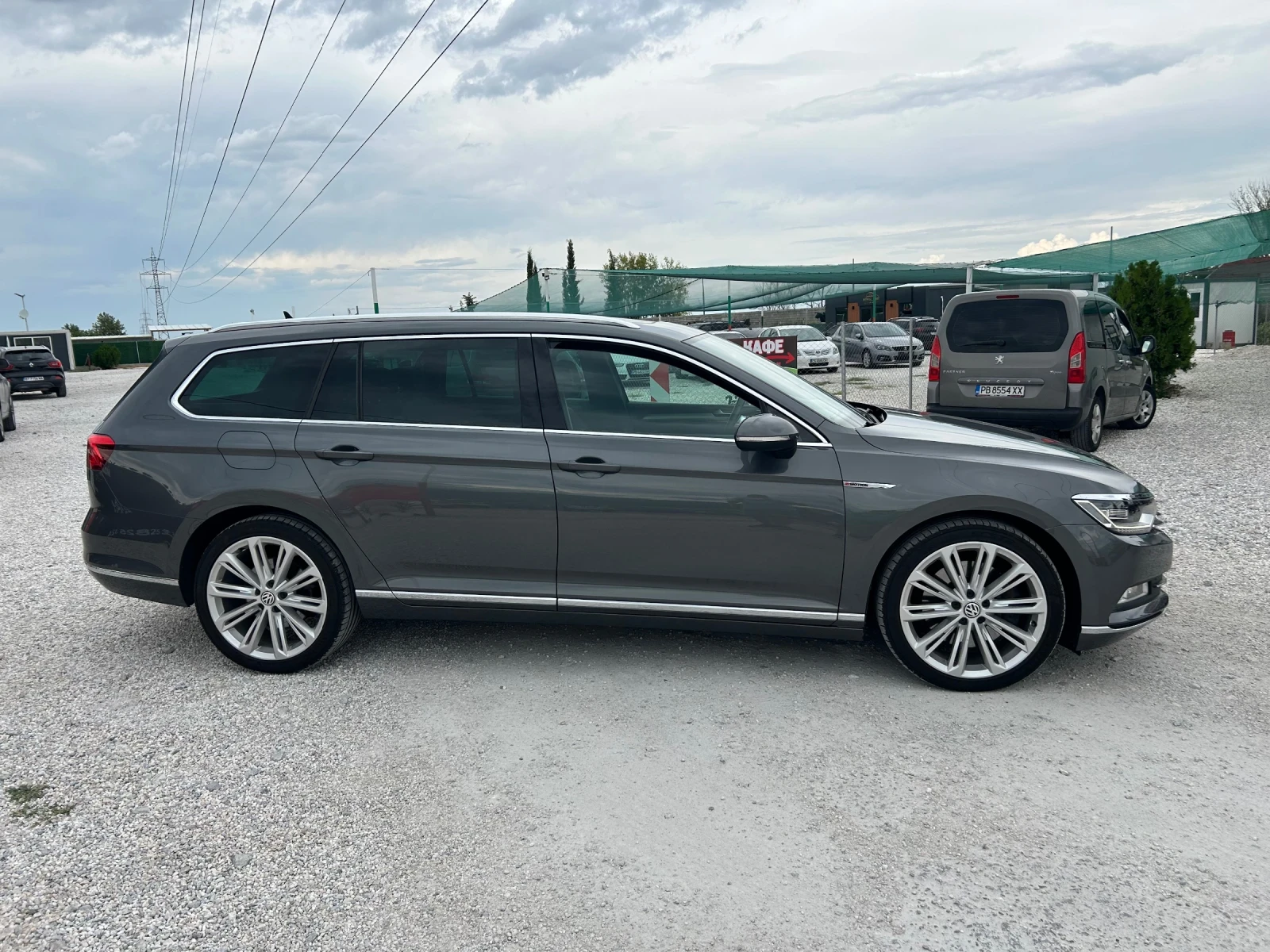 VW Passat 2.0 TDI 4 MOTION R-LINE  - изображение 6