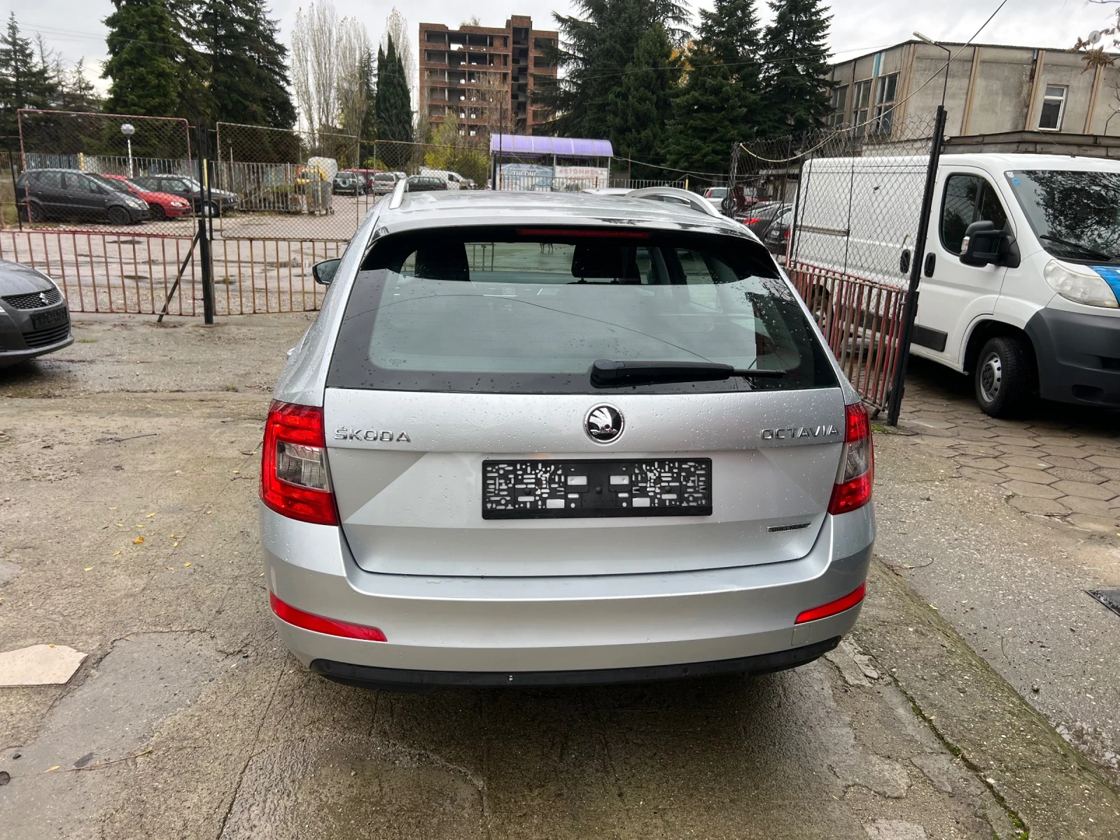 Skoda Octavia 1.6TDI 110kc. | Mobile.bg � ����������� 11