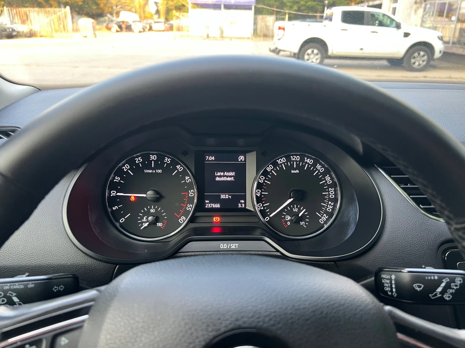 Skoda Octavia 1.6TDI 110kc. | Mobile.bg — изображение 12