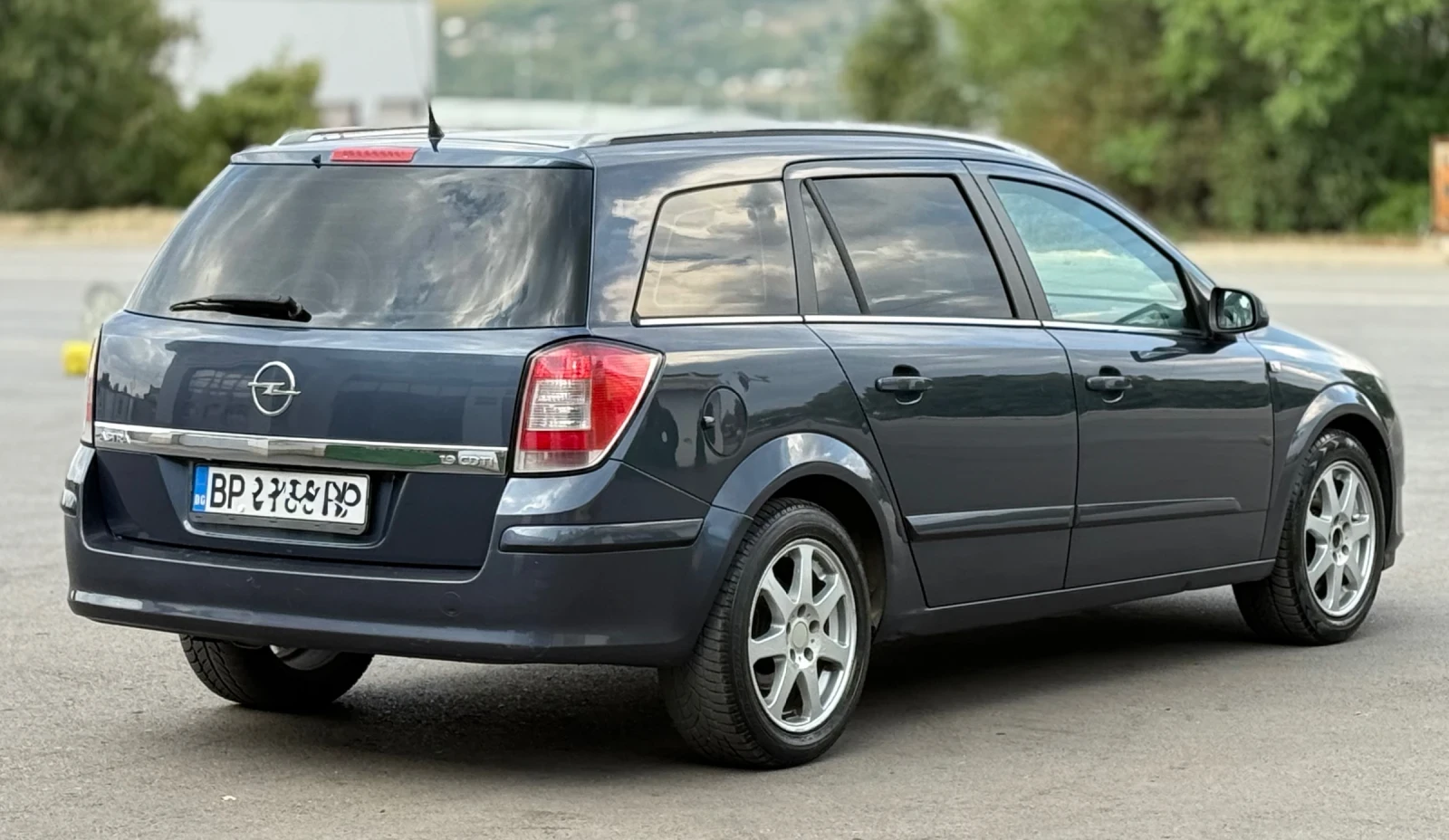Opel Astra 1.9CDTi 120к.с * Климатроник* * COSMO*  - изображение 6